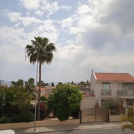 Apartment 2 Bedroom House Pyrgos