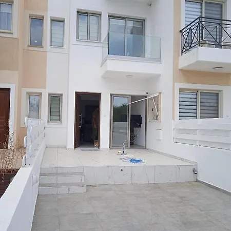 Apartment 2 Bedroom House Pyrgos Limassol