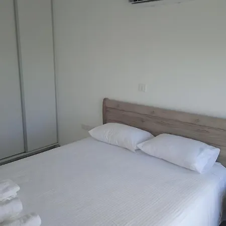 2 Bedroom House Pyrgos Apartment